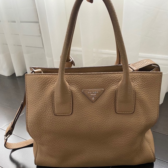 Prada Vitello Daino Tote Sesamo Bag - Picture 3 of 13